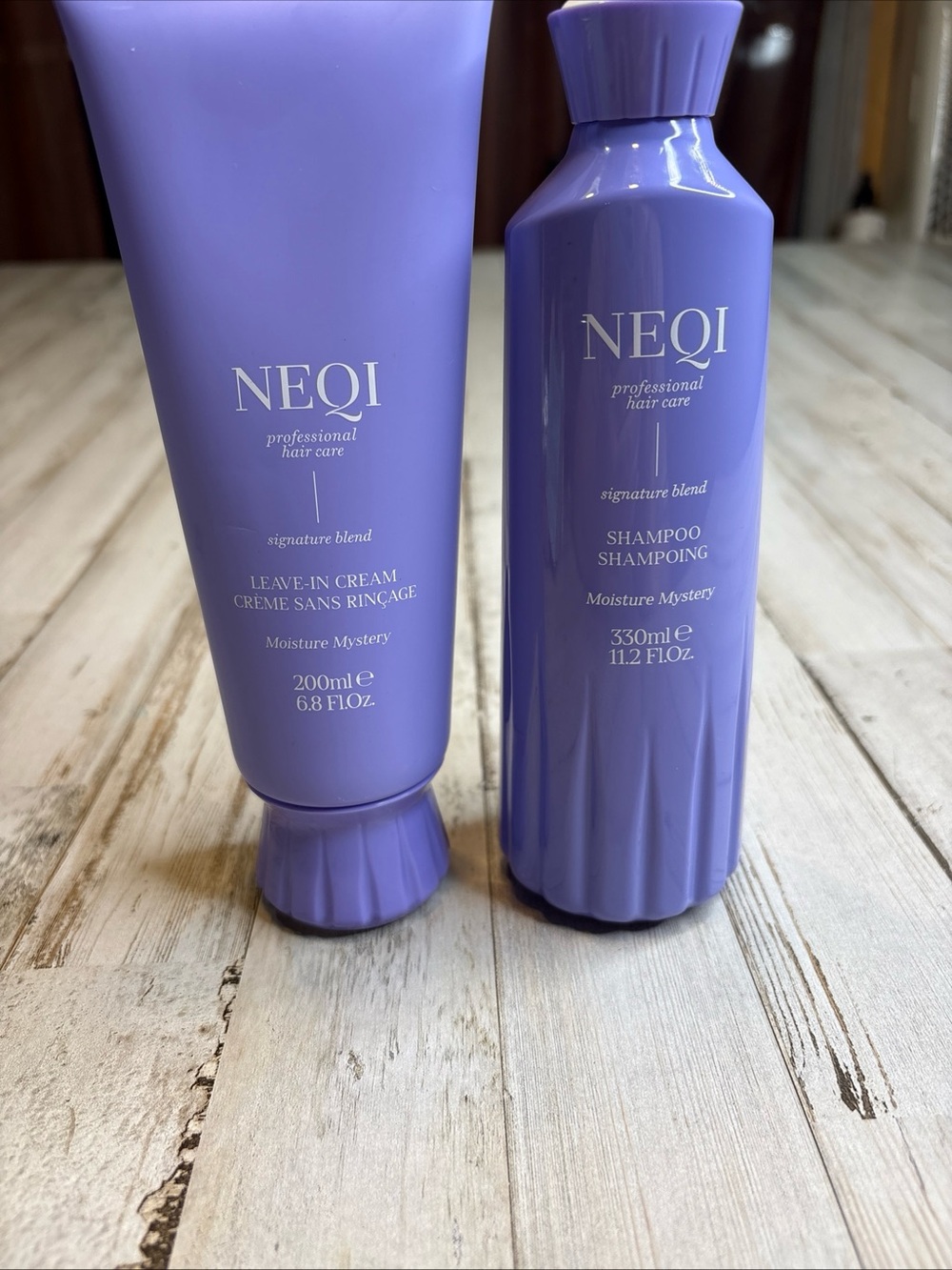 Moisture Mystery Purple Shampoo & Leave-In Cream Duo - Picture 3 of 12